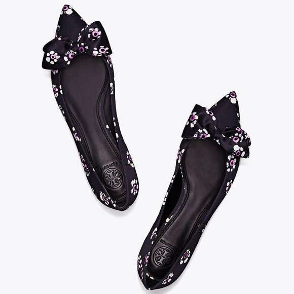 TORY BURCH Rosalind Bow Ballet Flats Size 8.5 Run Small Satin Black Floral NEW - Picture 2 of 16